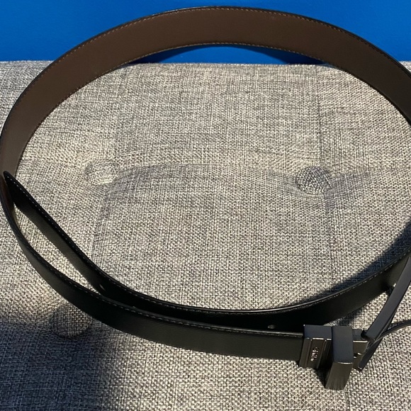 New Calvin Klein belt - Picture 3 of 3